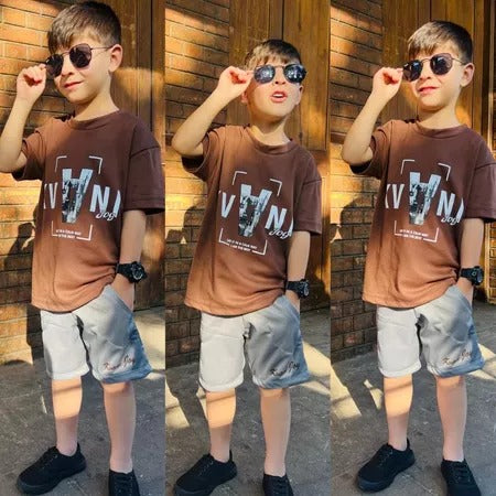 Conjunto Infantil Masculino  – Camisa e Bermuda Estilo Esportivo